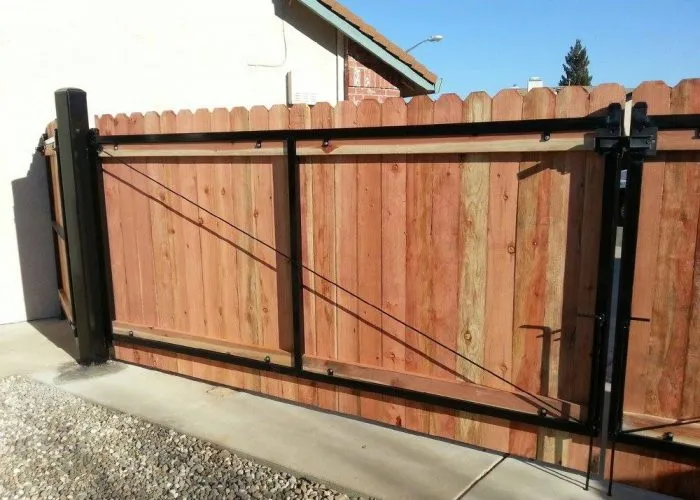Residential Wood Fence